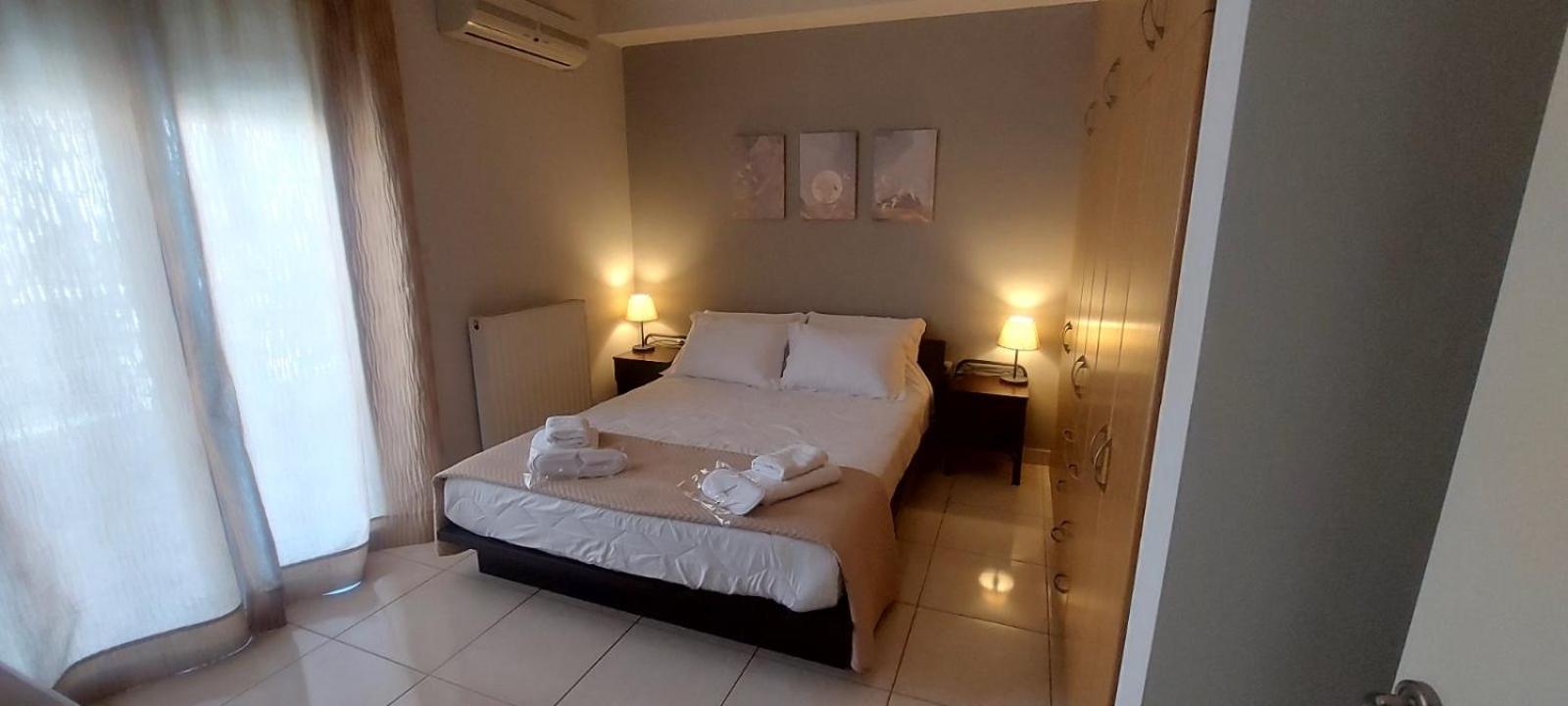 Central Comfy Home Kalamáta Buitenkant foto